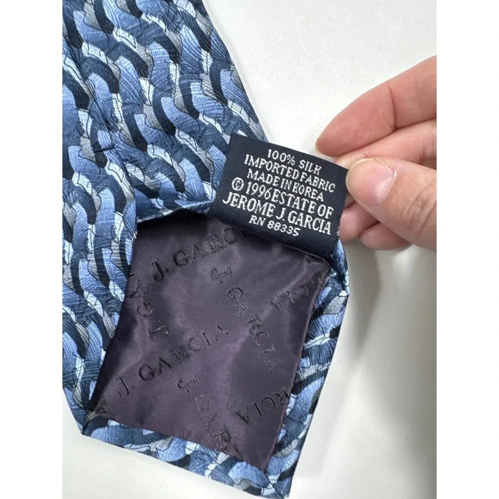 J. Garcia garcia silk